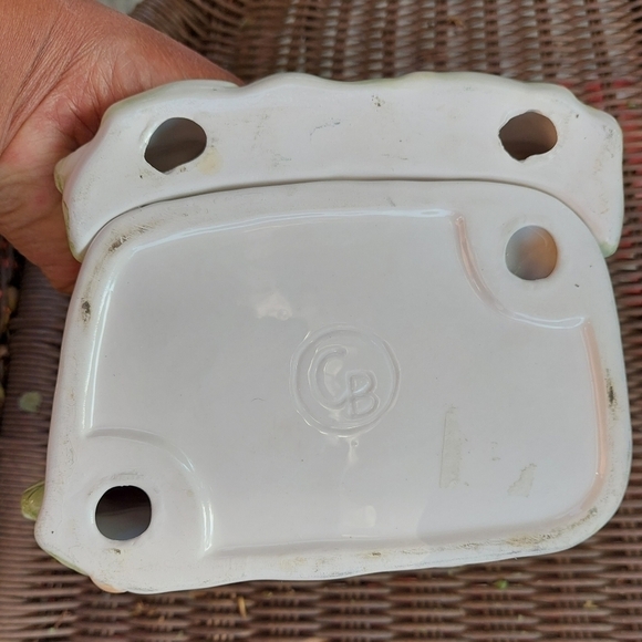 GB (Gillian Bliss) Ceramic Mail Holder - Picture 7 of 10